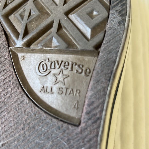 Converse - Picture 7 of 7